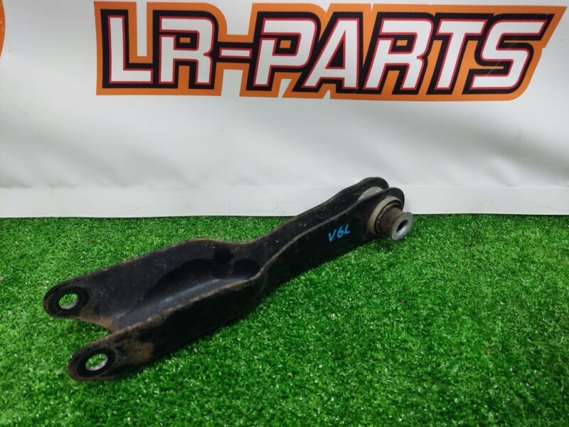 LR163134 Rear Suspension Arm Left Front lower Range Rover L405 (2013-2021) Used cost 30 € in stock 5 pcs.