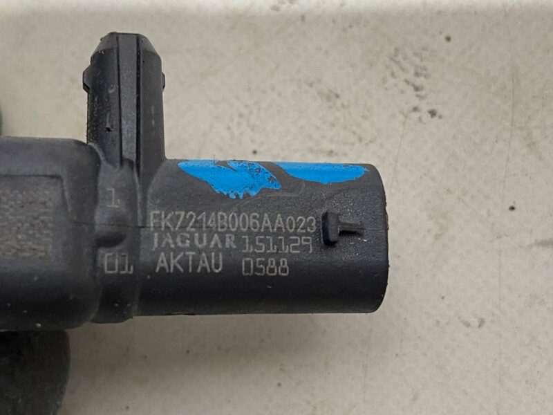 T2H2790 Front Impact sensor Jaguar F-Pace Used - Image 12
