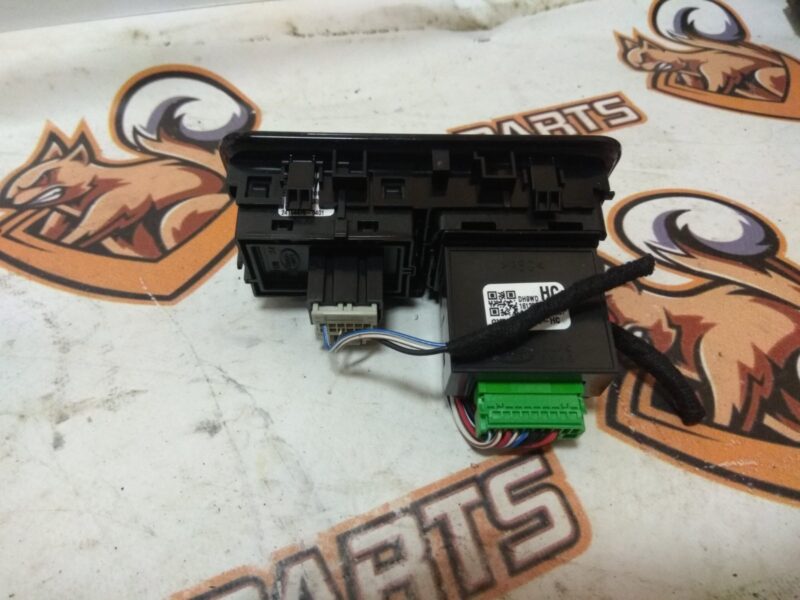 T2H3240 Used JAGUAR XF lighting control unit cost 50 € in stock 1 pcs.