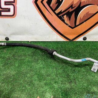 T2H38635 Air conditioning hose compressor outlet Jaguar F-Pace X761 (2017-) used cost 50 € in stock 3 pcs.