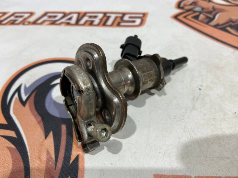 T2H40075 ADBLUE injector Jaguar F-Pace X761 (2017-) USED cost 100 € in stock 6 pcs.