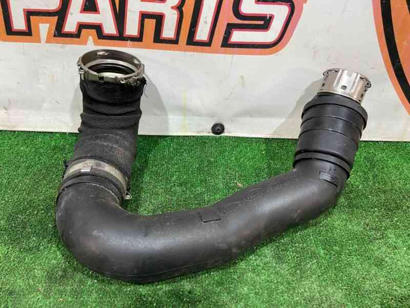 T2H43041 High pressure hose Jaguar F-Pace X761 (2017-) Used cost 70 € in stock 4 pcs.
