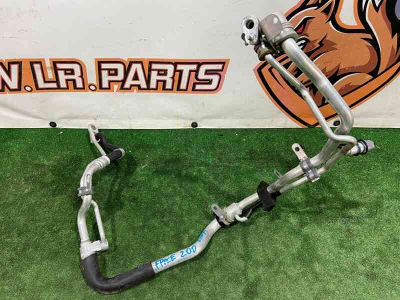 T2H46767 Air conditioning pipe evaporator inlet/outlet Jaguar F-Pace X761 (2017-) Used cost 150 € in stock 2 pcs.