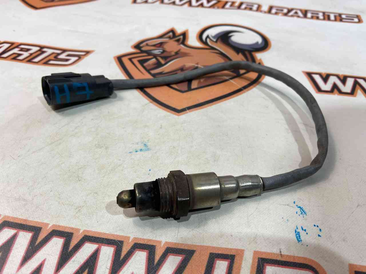 C2D55089 Lambda Sensor for Jaguar F-Pace X761 (2017-) Used cost 100 € in stock 3 pcs.