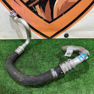 T2H51428 Air conditioning hose Jaguar F-Pace X761 (2017-) Used cost 70 € in stock 2 pcs.