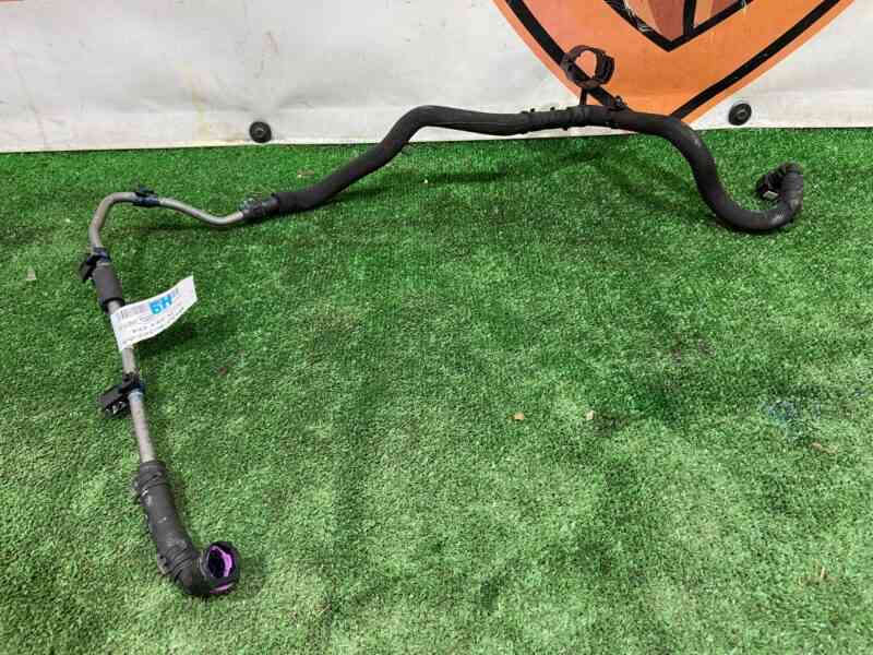 T2H51461 Hose water cooling nozzle return Jaguar F-Pace X761 (2017-) used cost 45 € in stock 3 pcs.