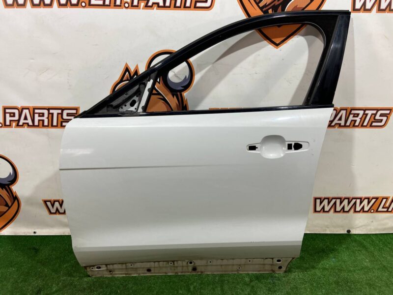 T4A1369 Door front left Jaguar F-Pace Used cost 540 € in stock 6 pcs.