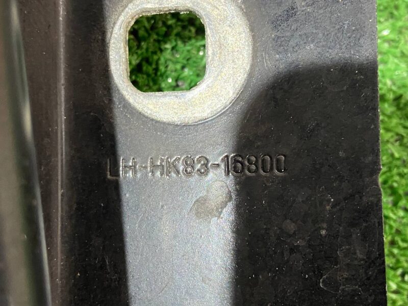 T4A1897 Left hood hinge Jaguar F-Pace X761 (2017-) Used - Image 15
