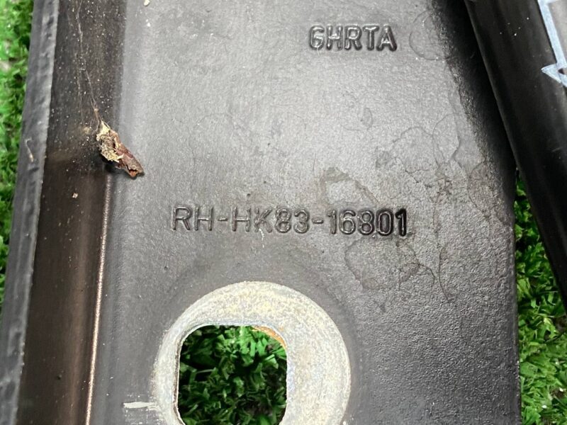 T4A1898 Bonnet hinge right Jaguar F-Pace X761 (2017-) Used - Image 15