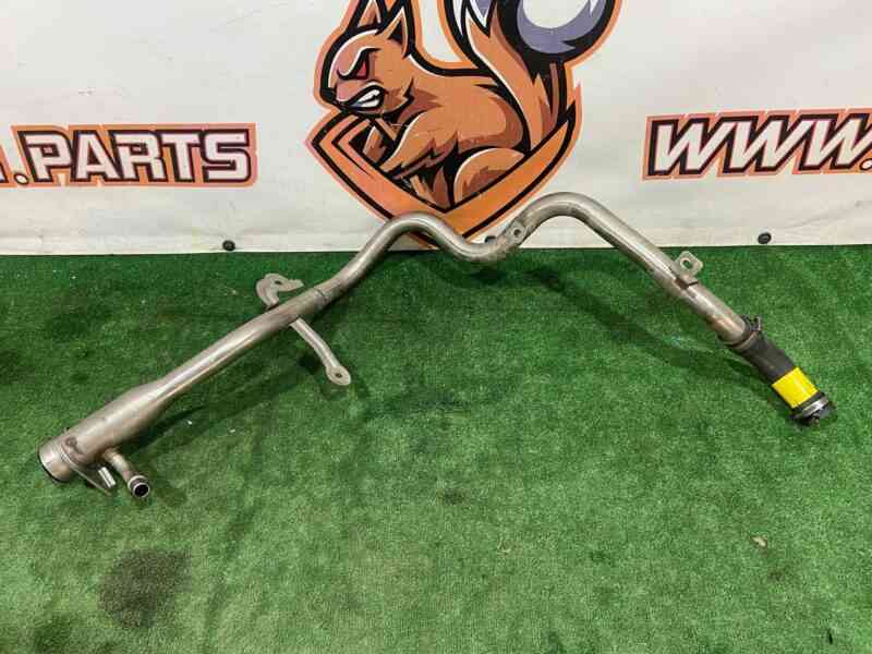 T4A35515 Fuel filler pipe Jaguar F-Pace X761 (2017-) USED cost 100 € in stock 3 pcs.