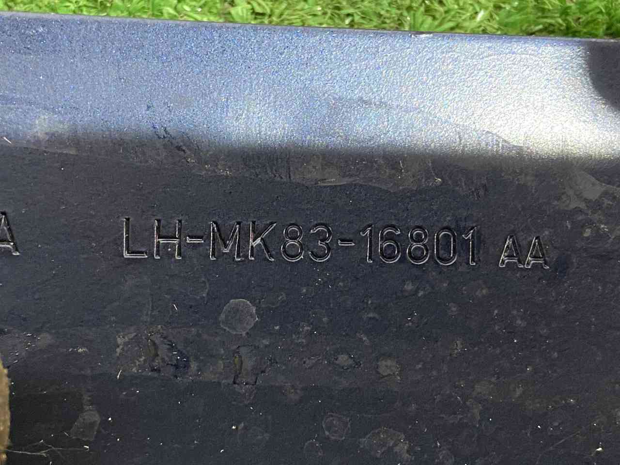 T4A36288 Hood hinge left 2021- Jaguar F-Pace X761 (2017-) Used cost 65 € in stock 1 pcs.