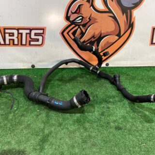 T4A38569 Lower radiator pipe Jaguar F-Pace X761 (2017-) USED cost 100 € in stock 2 pcs.
