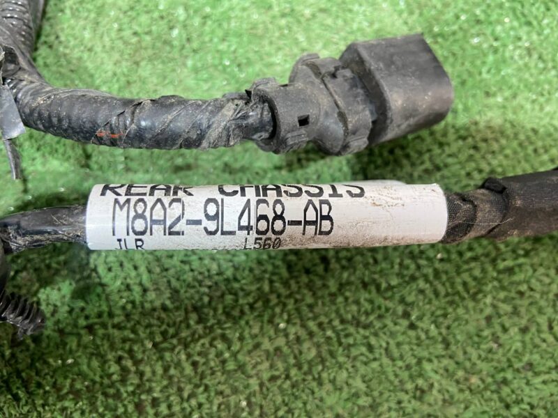 T4A39761 Rear suspension wiring Jaguar F-Pace X761 (2017-) USED cost 70 € in stock 3 pcs.
