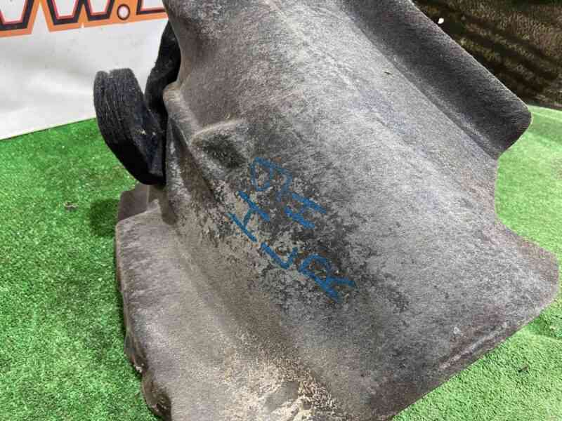T4A41577 Rear left fender liner Jaguar F-Pace X761 (2017-) USED cost 70 € in stock 1 pcs.