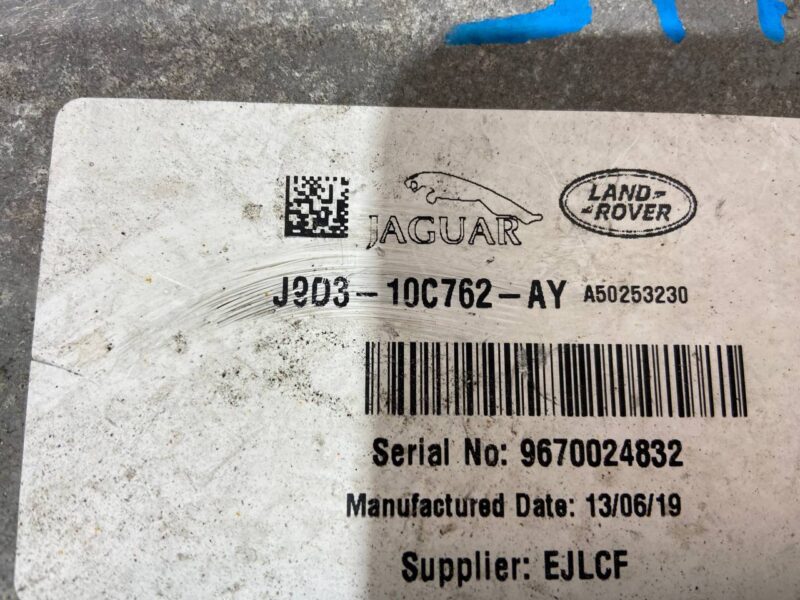 T4K10173 Battery charger for used Jaguar I-Pace X590 (2018-) cost 1 700 € in stock 1 pcs.