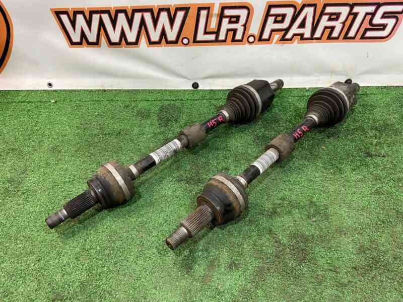 T4K1076 Rear axle shaft Jaguar I-Pace (2018-) Used cost 350 € in stock 14 pcs.