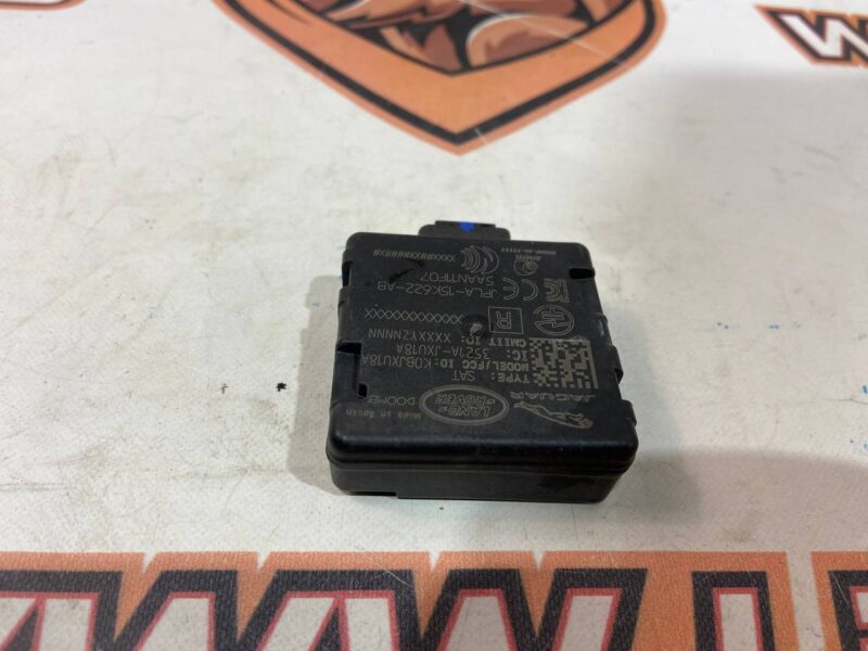 T4K1278 Used Jaguar I-Pace Keyless Transceiver (2018-) cost 90 € in stock 1 pcs.