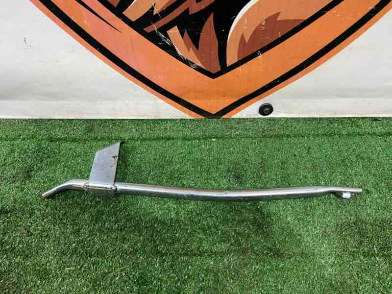 T4K1761 Torpedo bracket left Jaguar I-Pace (2018-) used cost 20 € in stock 1 pcs.