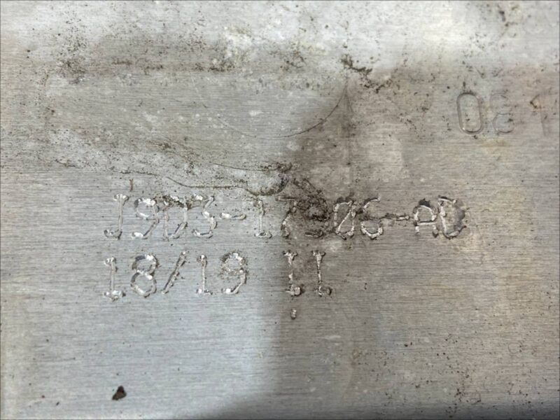 T4K2122 Rear bumper reinforcement Jaguar I-Pace X590 (2018-) USED cost 150 € in stock 1 pcs.