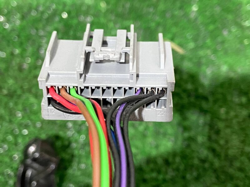 T4K4174 Left outer mirror 9 pin Jaguar I-Pace (2018-) Used cost 500 € in stock 1 pcs.