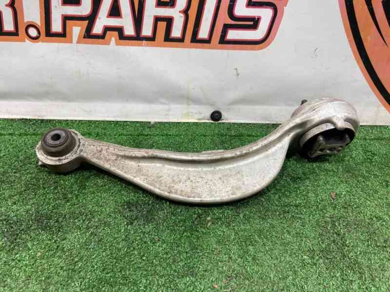 T4K5804 Front right lower control arm Jaguar I-Pace (2018-) Used cost 200 € in stock 9 pcs.