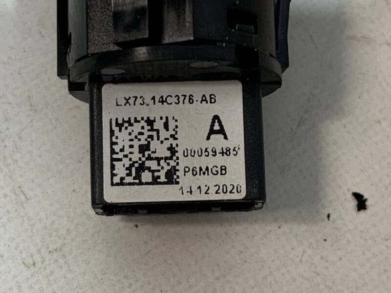 T4N30859 Button start/stop Jaguar F-Pace X761 (2017-) used cost 35 € in stock 2 pcs.