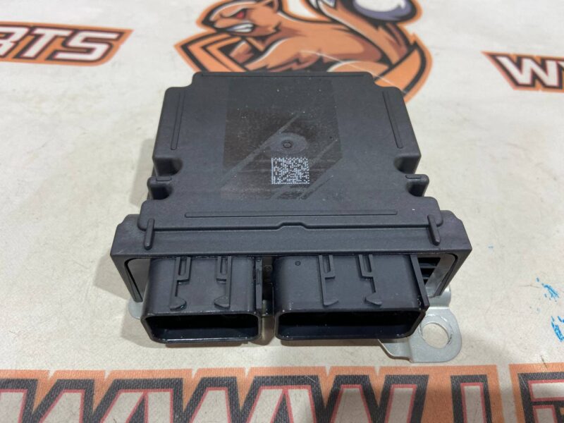 T4N34258 Control unit AIRBAG Jaguar F-Pace X761 (2017-) used cost 250 € in stock 2 pcs.