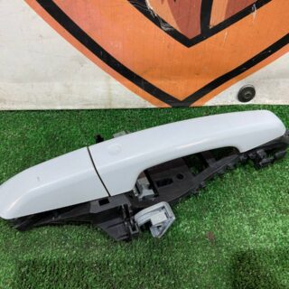 T4N5420LML Door handle outside rear right assembly Jaguar F-Pace X761 (2017-) used cost 50 € in stock 3 pcs.
