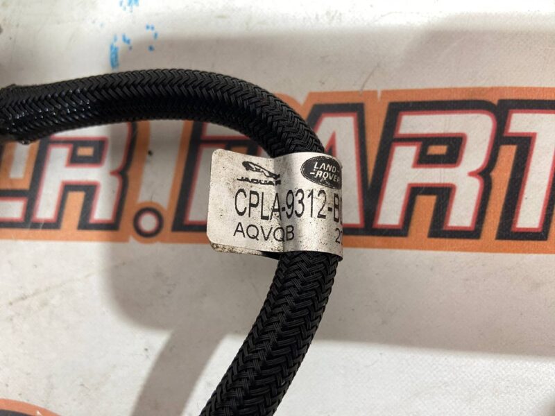LR036736 Fuel Line Range Rover Sport L494 (2014-2022) Used cost 20 € in stock 2 pcs.