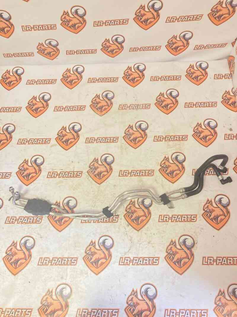 LR062431 Oil Cooler Pipeline 3.0D Range Rover Sport L494 (2014-2022) Used cost 75 € in stock 3 pcs.