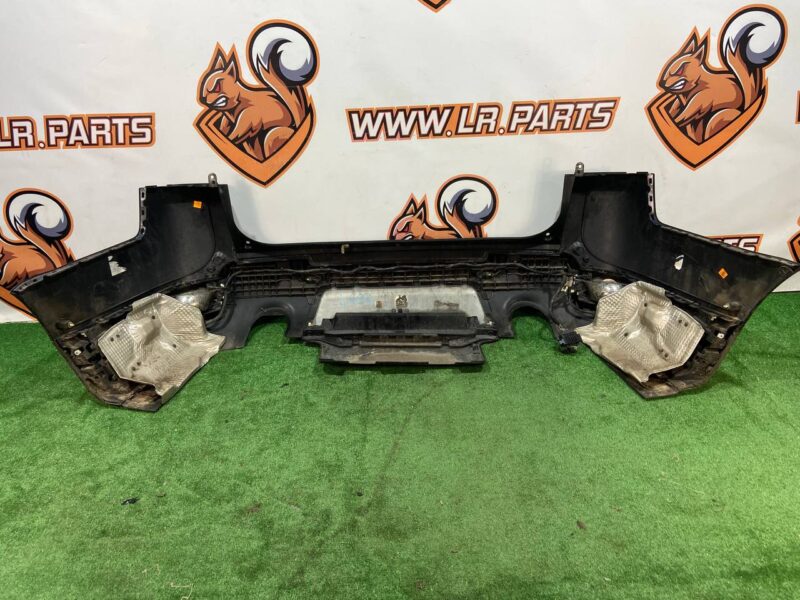 LR063195 Rear bumper assembly Range Rover Sport L494 (2014-2022) used cost 450 € in stock 1 pcs.