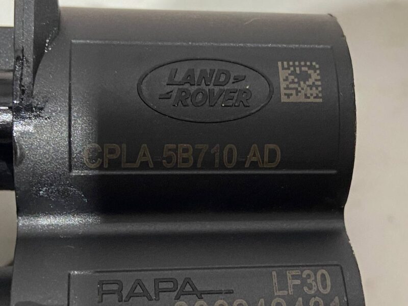 LR070245 Front air suspension valve block Range Rover L405 (2013-2021) USED - Image 23