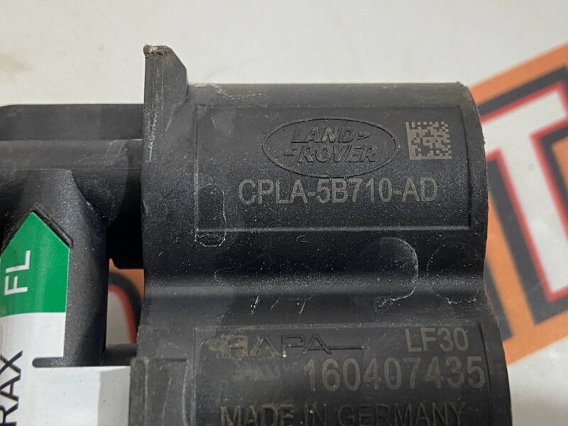 LR070245 Front air suspension valve block Range Rover L405 (2013-2021) USED - Image 26