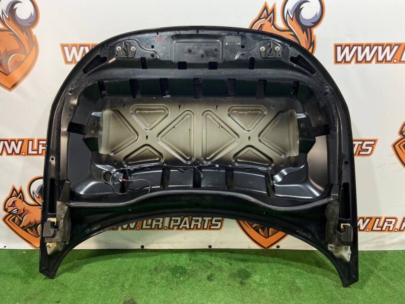 LR080194 Hood Land Rover Discovery 5 L462 (2017-) Used cost 800 € in stock 1 pcs.