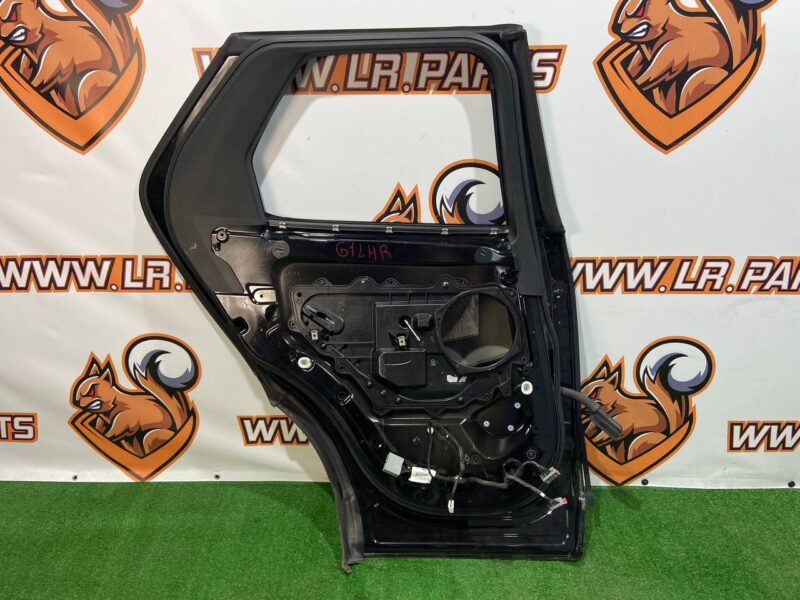 LR080198 door rear left Land Rover Discovery 5 Used cost 370 € in stock 1 pcs.
