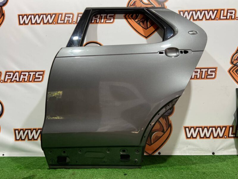 LR080198 door rear left Land Rover Discovery 5 Used cost 370 € in stock 1 pcs.