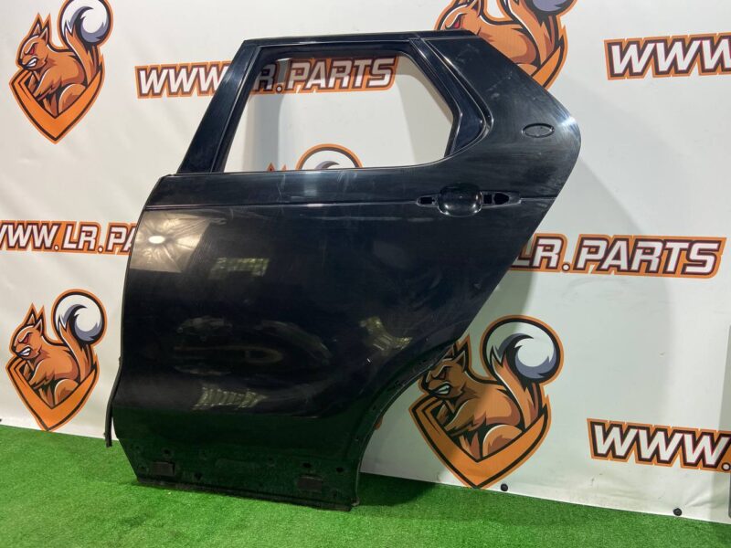 LR080198 door rear left Land Rover Discovery 5 Used cost 370 € in stock 1 pcs.
