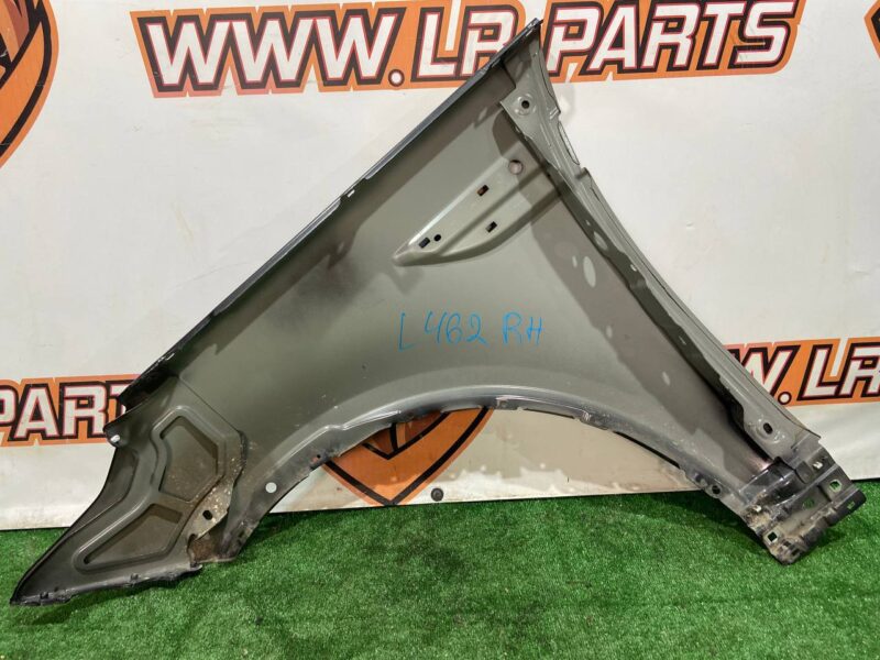 LR080199 Front right wing LAND ROVER DISCOVERY 5 Used - Image 15