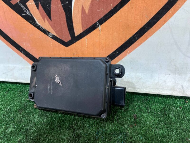 LR081490 Active cruise control radar for Land Rover Discovery 5 L462 (2017-) Used cost 428 € in stock 2 pcs.