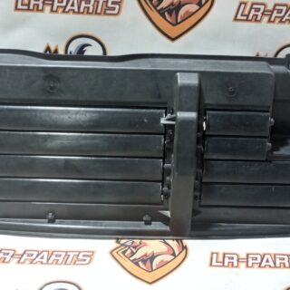 LR082883 Radiator control flap (blinds) LAND ROVER DISCOVERY 5 (L462) Used cost 270 € in stock 1 pcs.