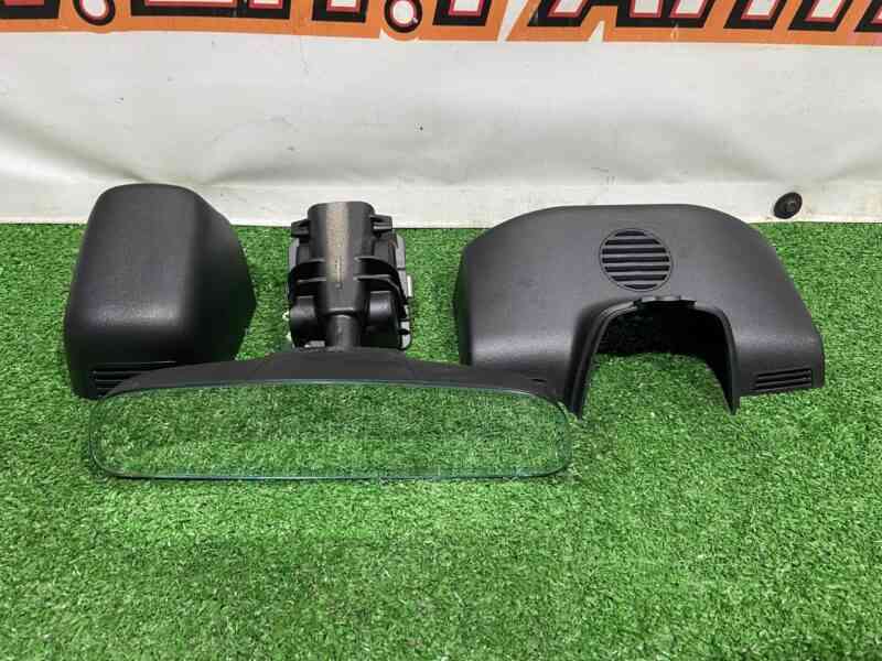LR083140 Interior mirror assembly Land Rover Discovery 5 L462 (2017-) used cost 50 € in stock 12 pcs.