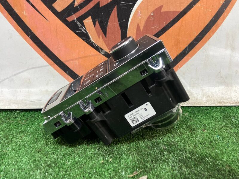 LR086442 Suspension mode switching unit Range Rover Sport L494 (2014-2022) USED cost 200 € in stock 1 pcs.