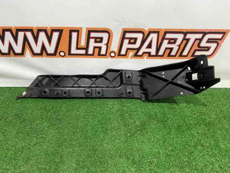LR087706 Rear left bumper mounting bracket Range Rover Sport L494 (2014-2022) USED cost 35 € in stock 2 pcs.