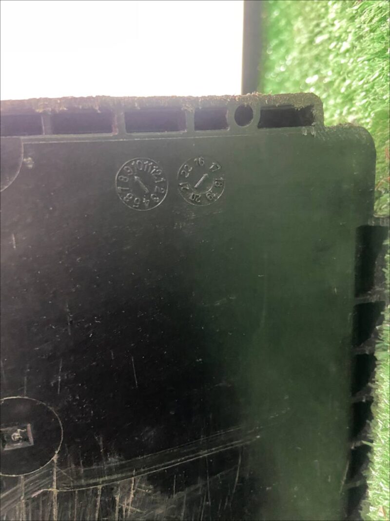 LR094642 Battery 12V 90AH 850A Range Rover Sport L494 (2014-2022) Used - Image 18