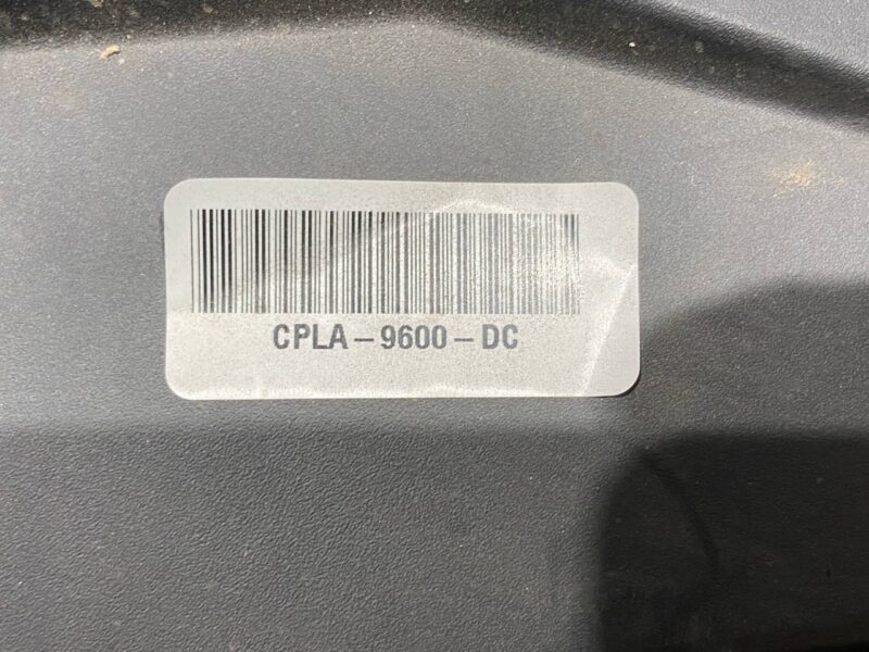 LR095789 Air filter housing right Range Rover Sport L494 (2014-2022) Used cost 250 € in stock 1 pcs.