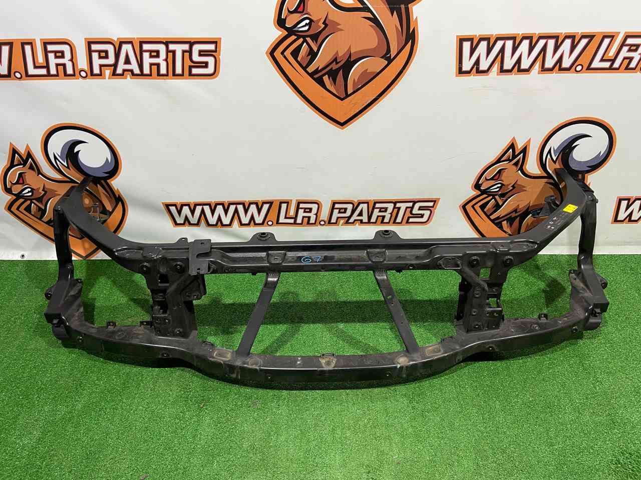 LR099687 Front panel TV Range Rover Sport L494 (2014-2022) Used cost 530 € in stock 1 pcs.