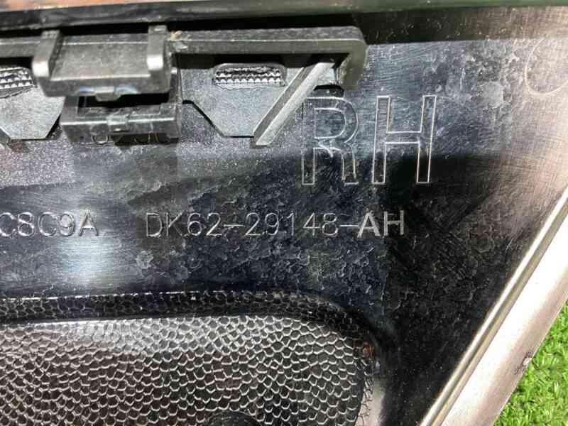 LR102622 Rear pillar trim right Range Rover Sport L494 (2014-2022) Used - Image 16