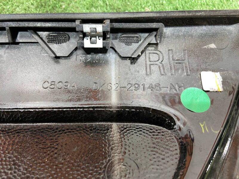 LR102622 Rear pillar trim right Range Rover Sport L494 (2014-2022) Used - Image 19
