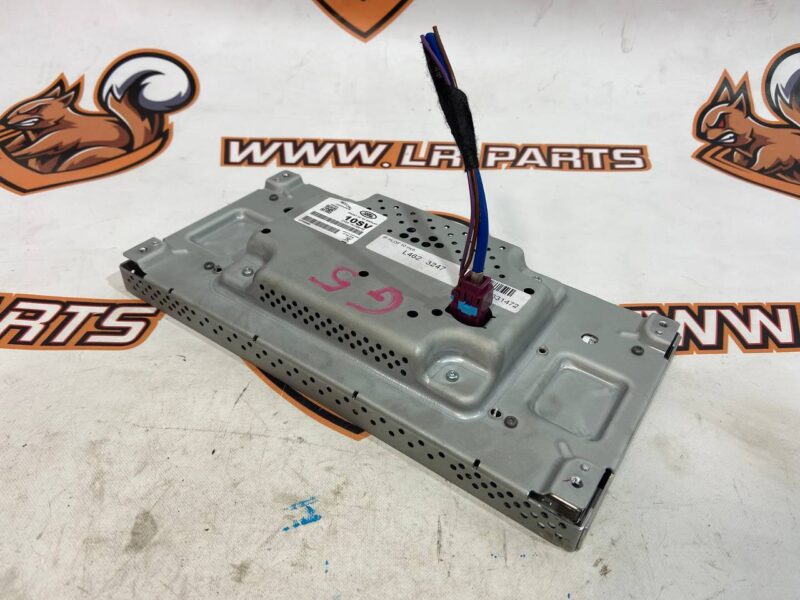 LR112397 Navigation display Land Rover Discovery 5 L462 (2017-) Used cost 265 € in stock 3 pcs.