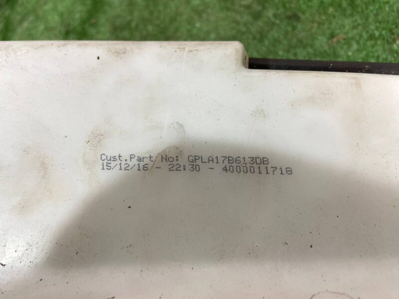 LR118191 Washer tank large Range Rover Sport L494 Used - Image 13